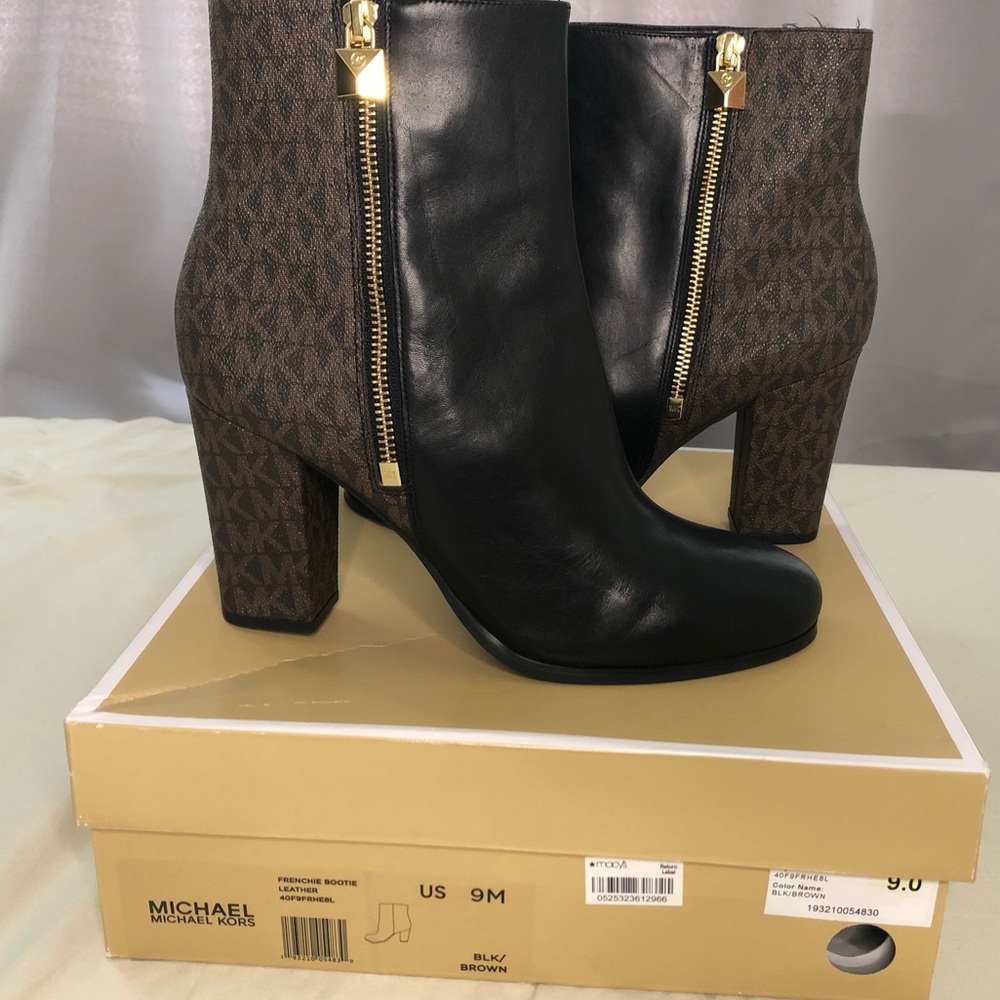 Michael Kors Boots